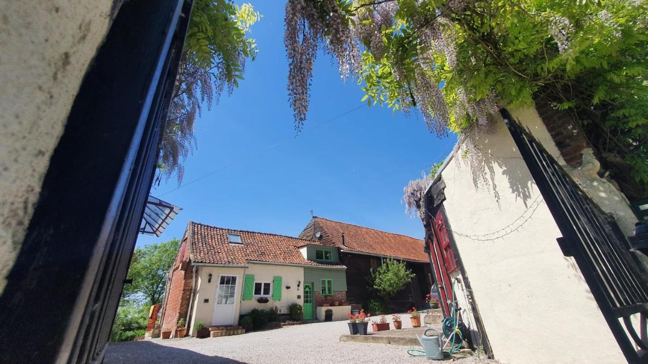 Le Petit Hameau Villa Boffles Exteriör bild