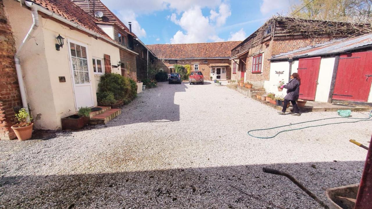 Le Petit Hameau Villa Boffles Exteriör bild