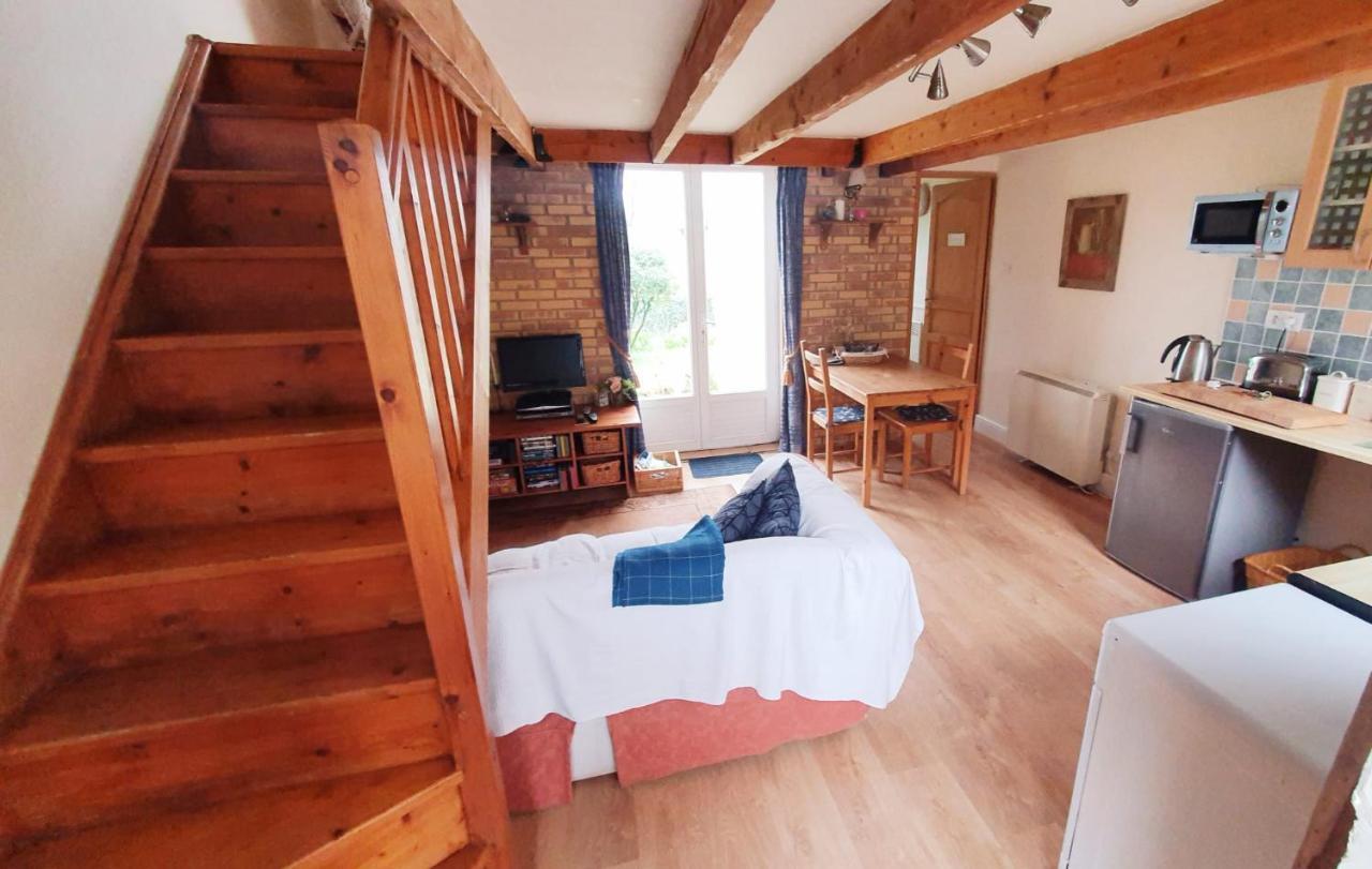 Le Petit Hameau Villa Boffles Exteriör bild